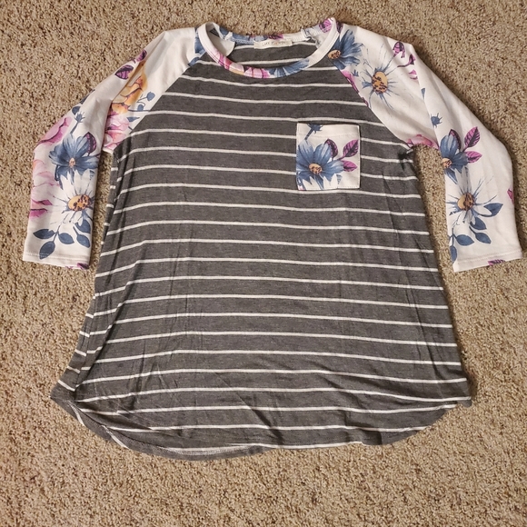 Tops - Lake Flower Shirt